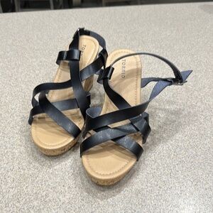 Torrid wedge sandals size 10.5W